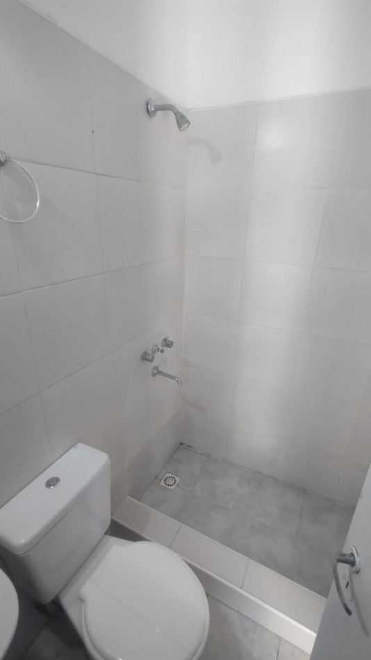 Departamento tipo DUPLEX En PH Dos Ambientes Con Patio APTO CREDITO HIPOTECARIO 