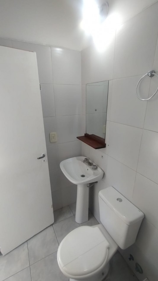 Departamento tipo DUPLEX En PH Dos Ambientes Con Patio APTO CREDITO HIPOTECARIO 