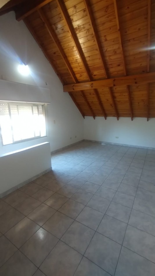 Departamento tipo DUPLEX En PH Dos Ambientes Con Patio APTO CREDITO HIPOTECARIO 