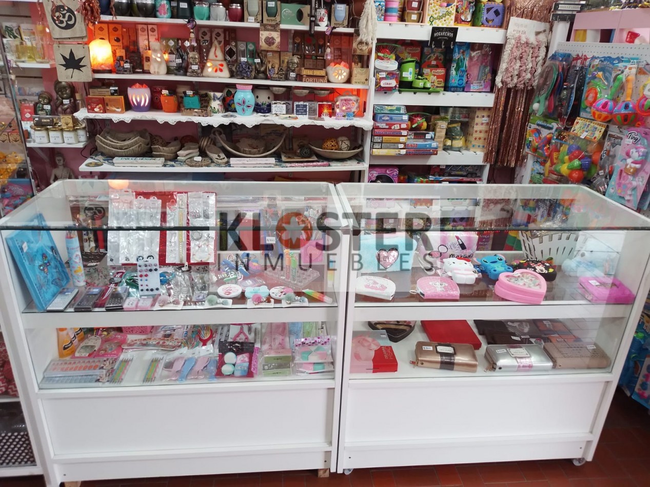 Venta Fondo De Comercio Cotillon FUNCIONANDO Buena Facturacion Zona Centrica