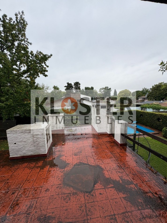 Gran Casa 6 Dormitorios - En 3 Lotes Con Piscina Bella Vista