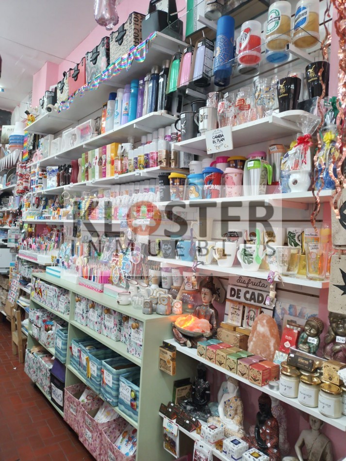 Venta Fondo De Comercio Cotillon FUNCIONANDO Buena Facturacion Zona Centrica