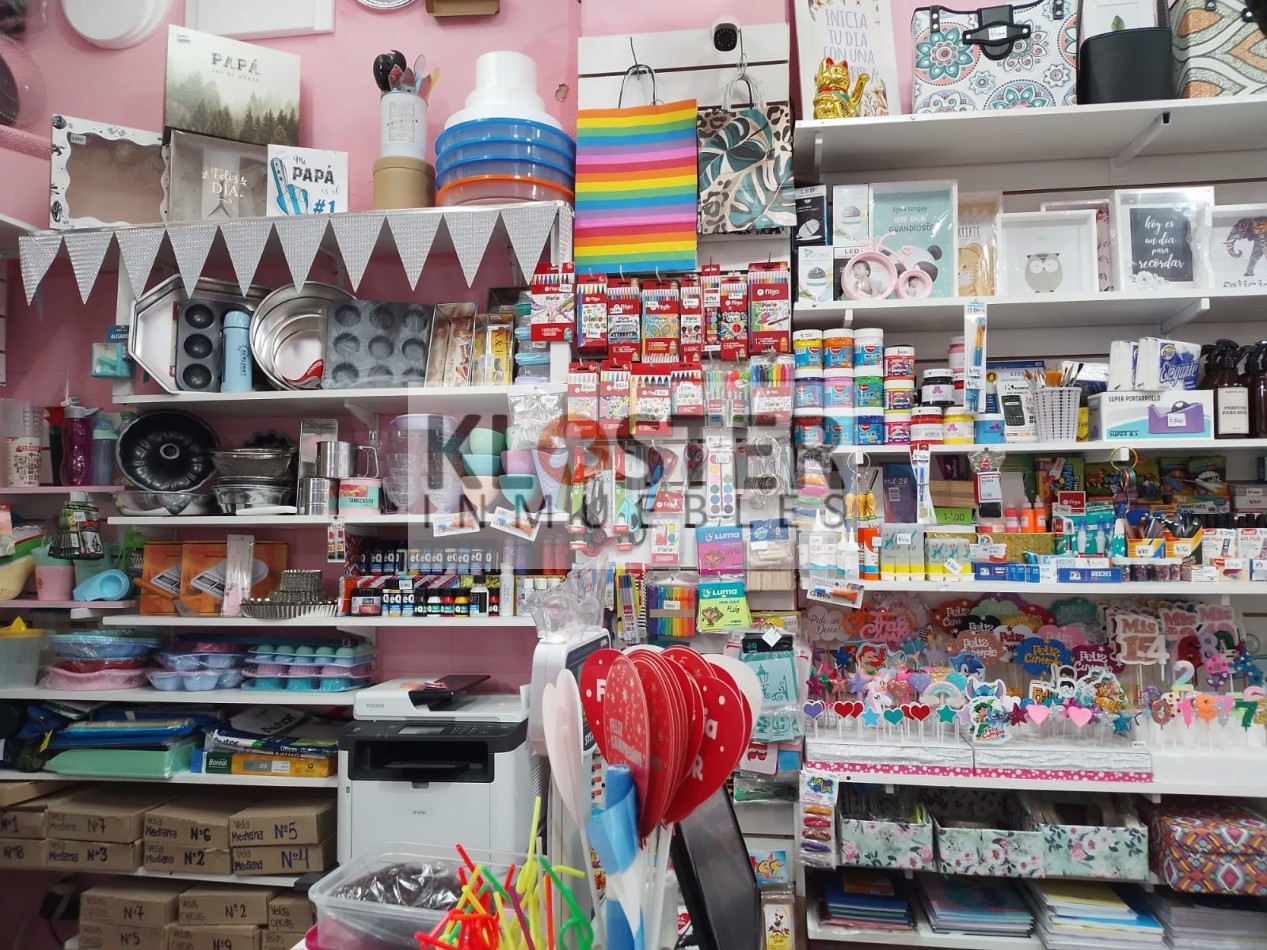 Venta Fondo De Comercio Cotillon FUNCIONANDO Buena Facturacion Zona Centrica