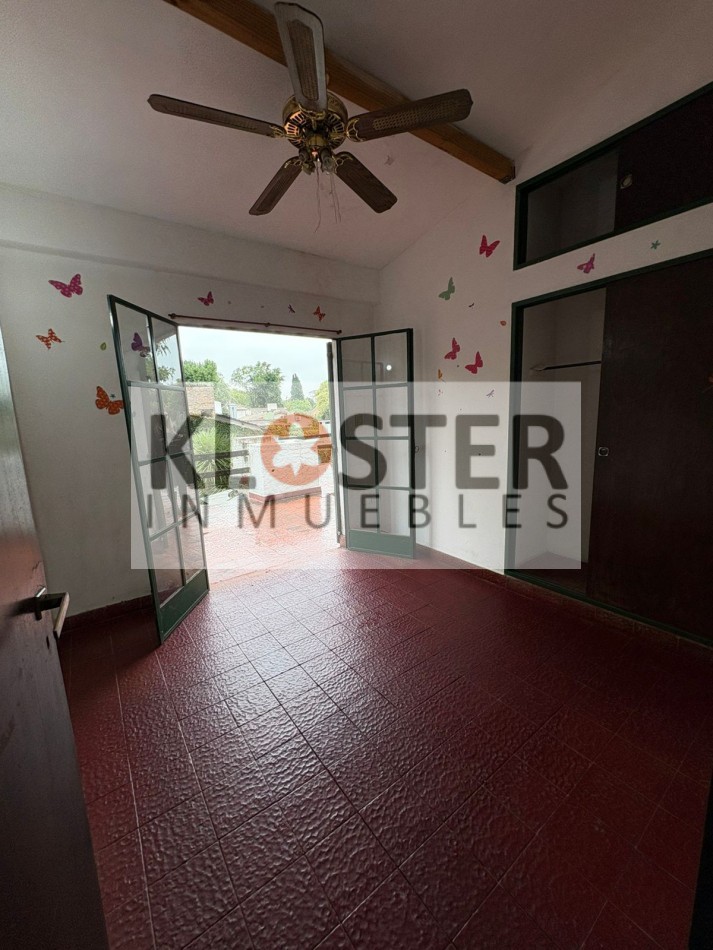 Gran Casa 6 Dormitorios - En 3 Lotes Con Piscina Bella Vista