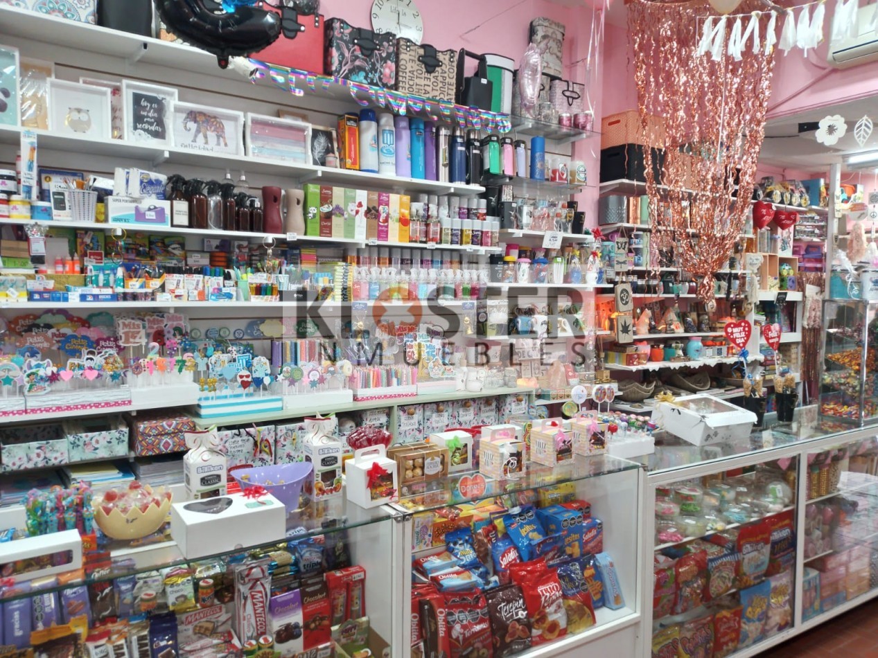 Venta Fondo De Comercio Cotillon FUNCIONANDO Buena Facturacion Zona Centrica