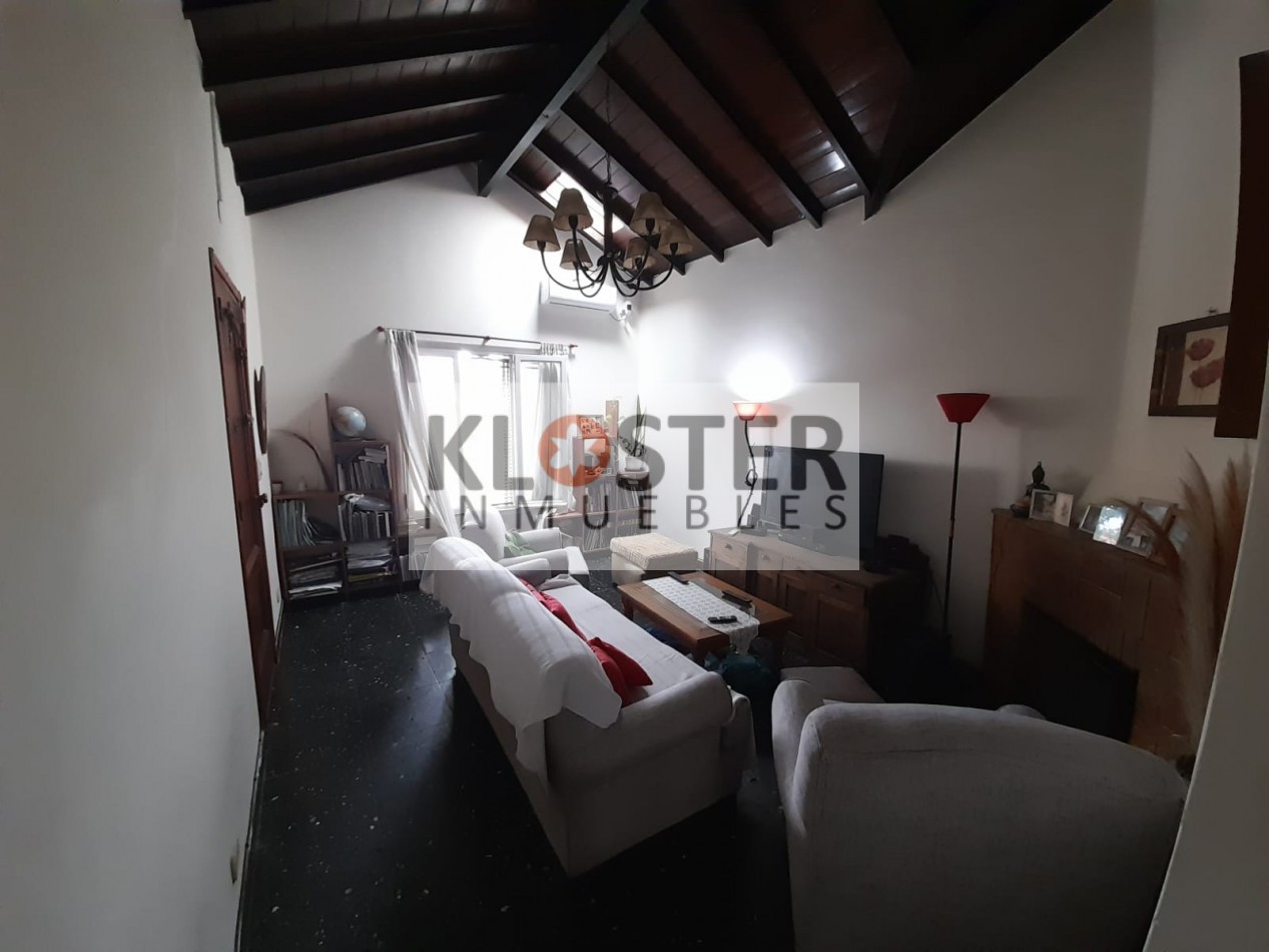 Venta Apta Credito Hipotecario Casa Con Departamento Bella Vista Buena Zona