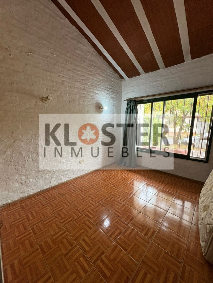 Gran Casa 6 Dormitorios - En 3 Lotes Con Piscina Bella Vista