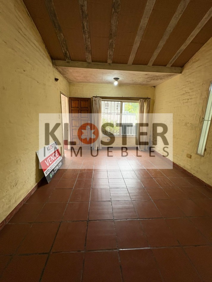 Gran Casa 6 Dormitorios - En 3 Lotes Con Piscina Bella Vista