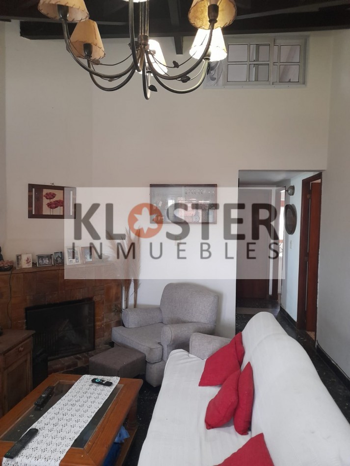 Venta Apta Credito Hipotecario Casa Con Departamento Bella Vista Buena Zona