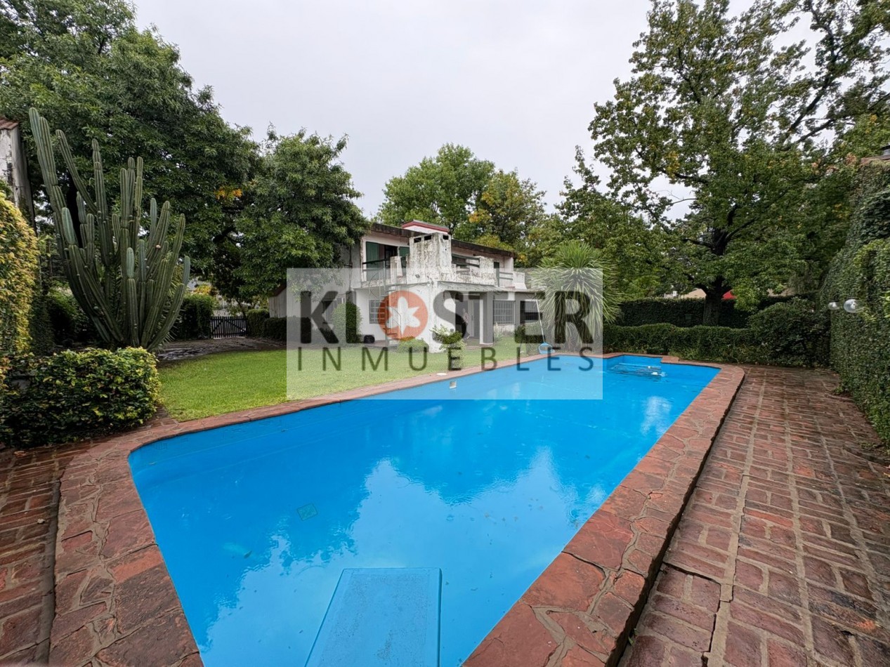 Gran Casa 6 Dormitorios - En 3 Lotes Con Piscina Bella Vista