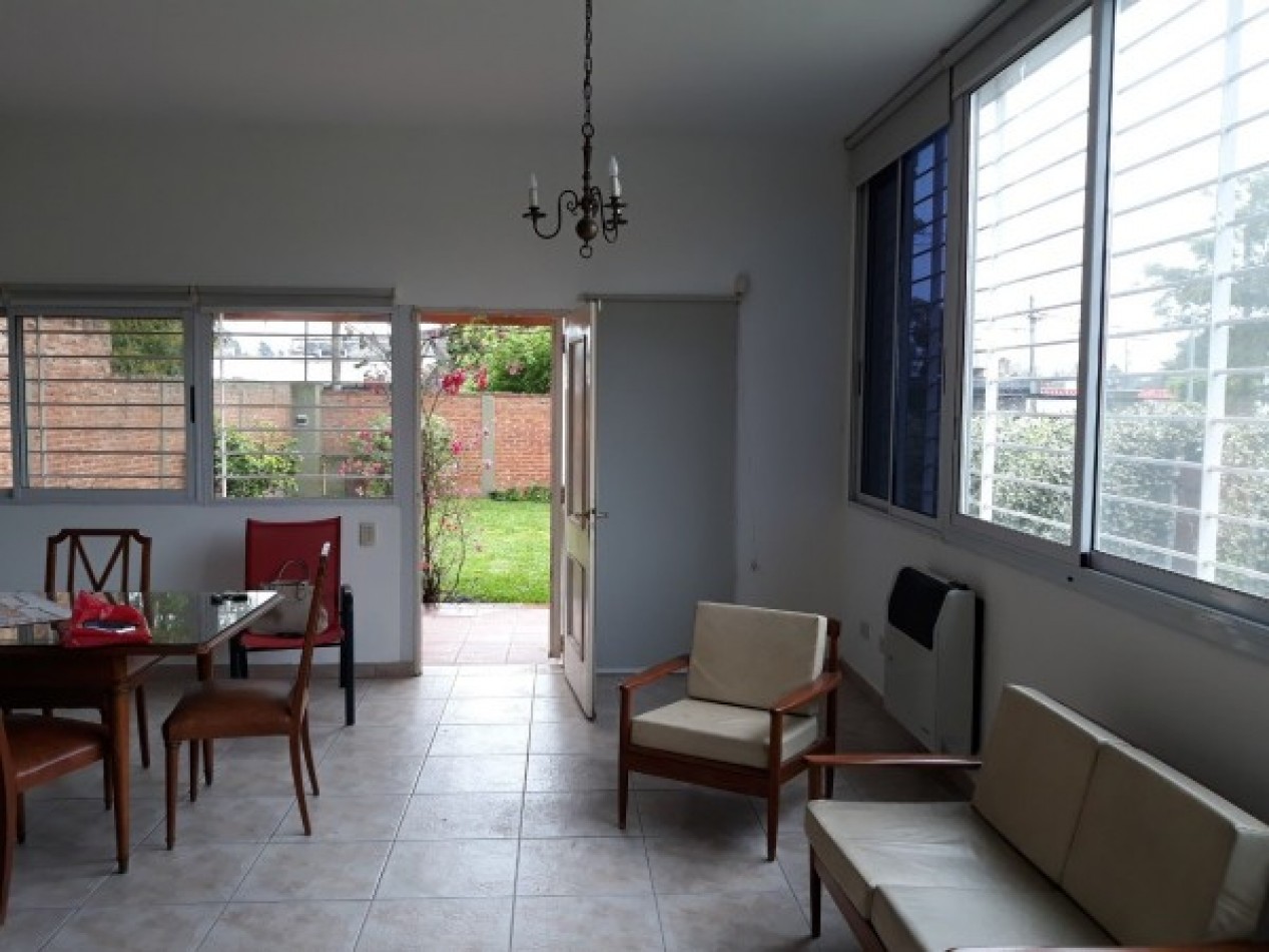 VENTA BELLA VISTA Casa en barrio cerrado chico